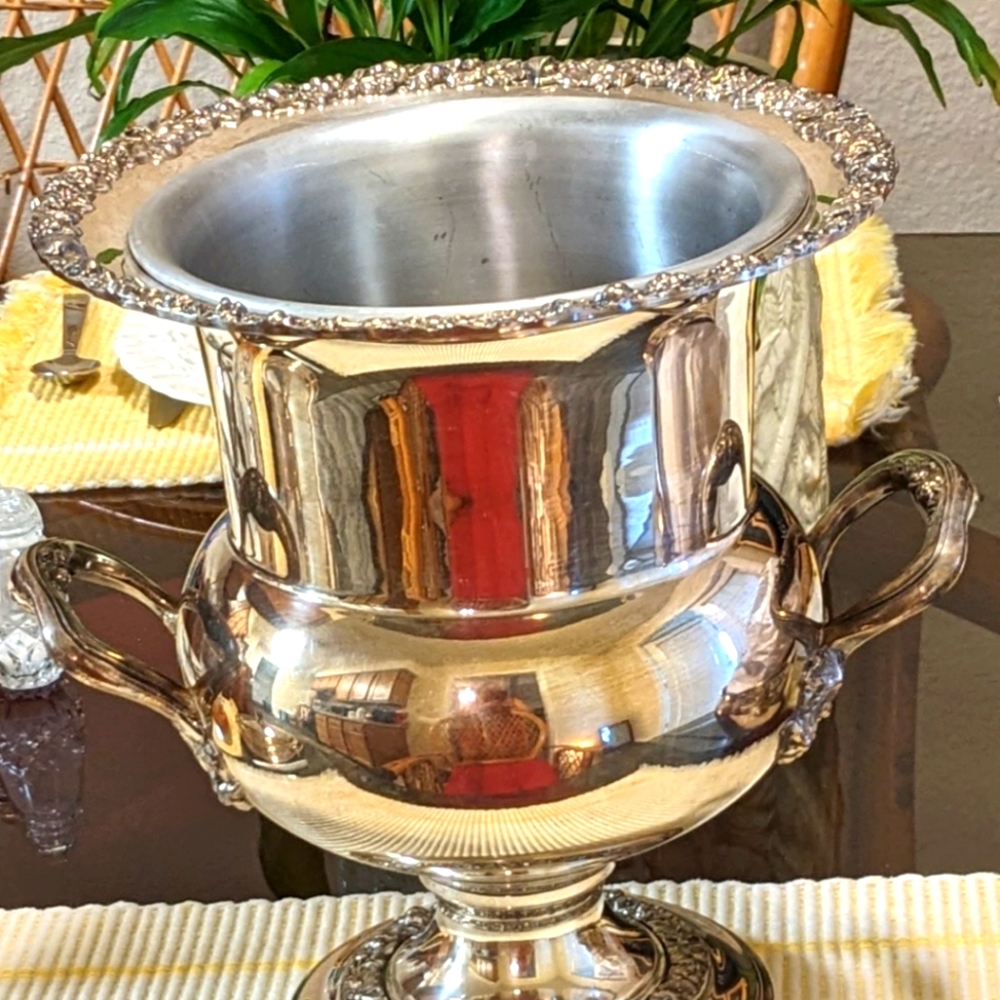 Vintage Sheridan Champagne/Wine Ice Bucket, Barware